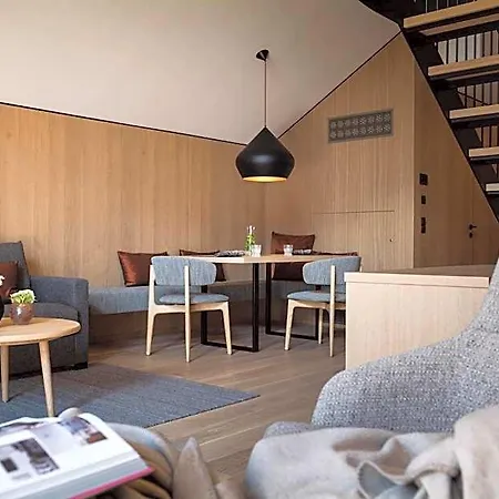 Neuhaus Zillertal Hotel 4*