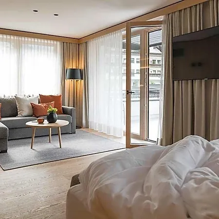 Neuhaus Zillertal Hotel 4*