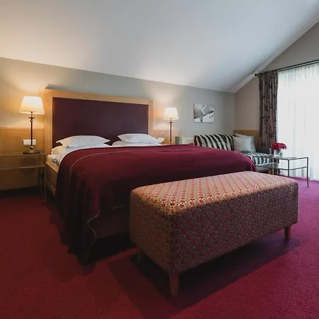 Neuhaus Zillertal 4*