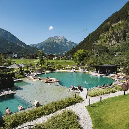 Otel Neuhaus Zillertal