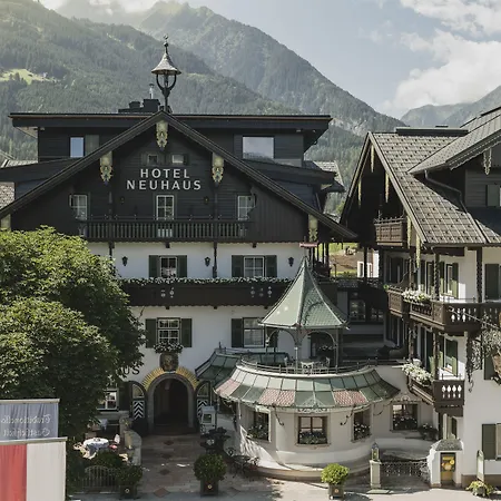Neuhaus Zillertal Готель