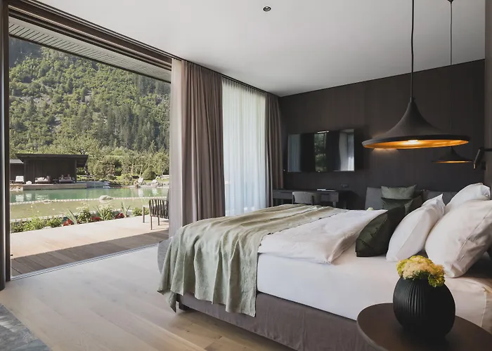 Готель Neuhaus Zillertal Майргофен